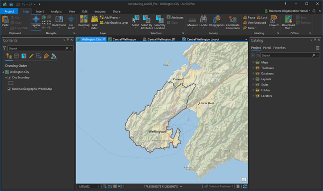 ArcGIS Pro mit der Einstellung für dunkles Design