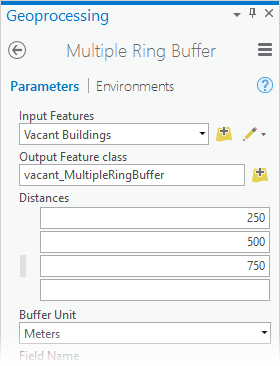 Der Parameter "Entfernungen" des Werkzeugs "Mehrfachring-Puffer"