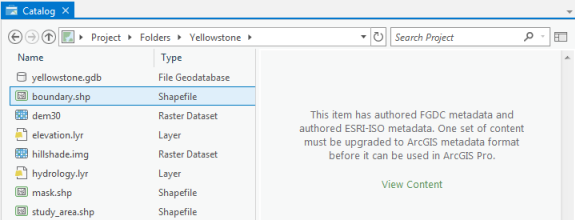 Metadaten im FGDC CSDGM-Format oder ESRI-ISO-Format müssen auf das ArcGIS-Metadatenformat aktualisiert werden, bevor sie verwendet werden können.