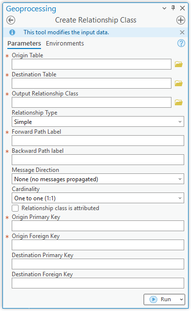 Create Relationship Class tool parameters dialog box Create Relationship Class tool parameters dialog box