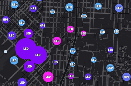 An example of a clustered feature layer displaying three variables An example of a clustered feature layer displaying three variables