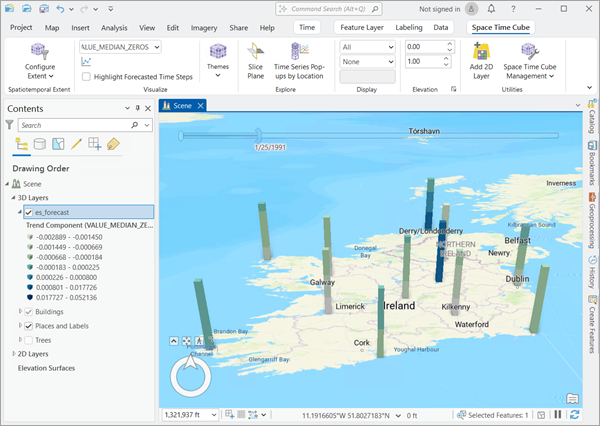 The Trend Component display theme applied to a space-time cube. The Trend Component display theme applied to a space-time cube.