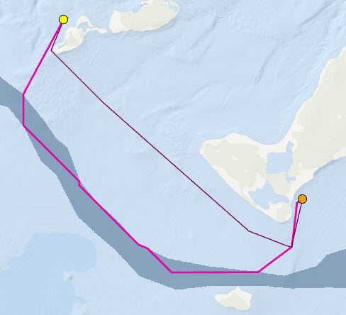 La línea magenta es la ruta más rápida para llegar al segundo puerto deportivo usando la corriente