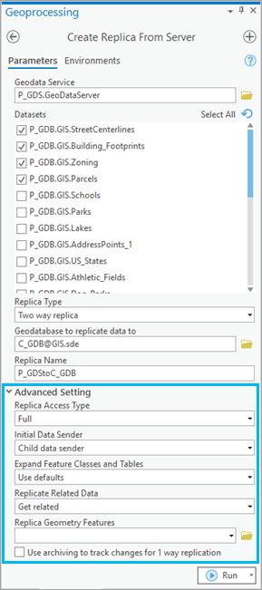 Champs Advanced Setting (Paramètres avancés) dans la boîte de dialogue de l’outil de géotraitement Créer un réplica à partir du serveur