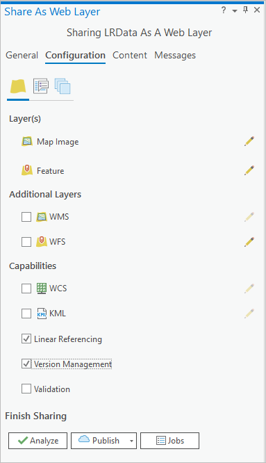 Onglet Configuration avec Linear Referencing (Référencement linéaire) et Version Management (Gestion de version) cochés