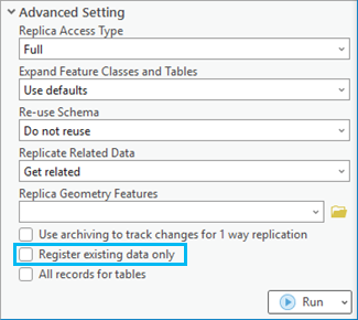 Option Register existing data only (Enregistrer les données existantes uniquement) de l’outil de géotraitement Créer un réplica
