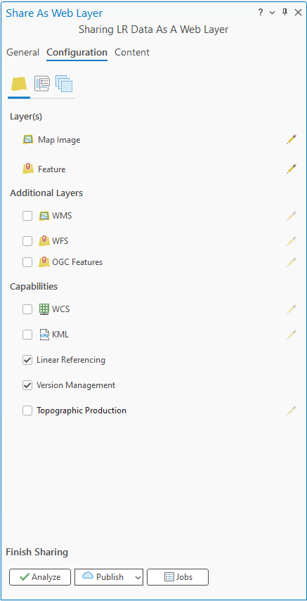 Onglet Configuration avec Linear Referencing (Référencement linéaire) et Version Management (Gestion de version) cochés